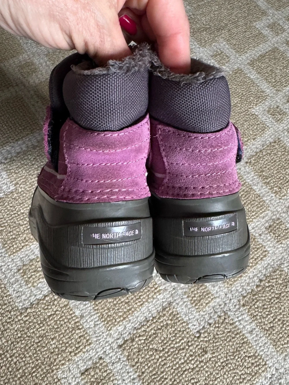 The North Face Toddler Alpenglow II Waterproof Snow Boots Purple Gray Girls 8